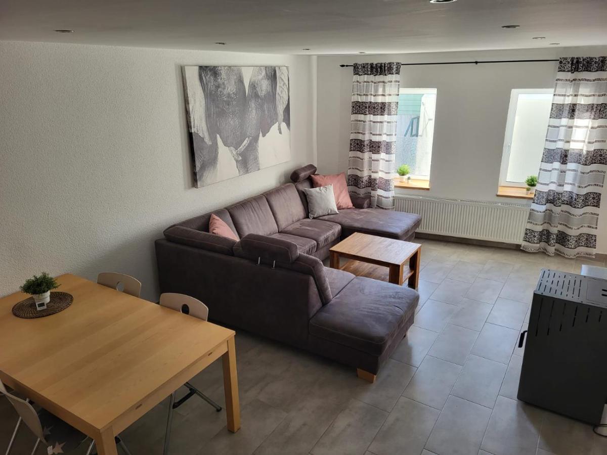 Ferienhaus Budenheim エクステリア 写真